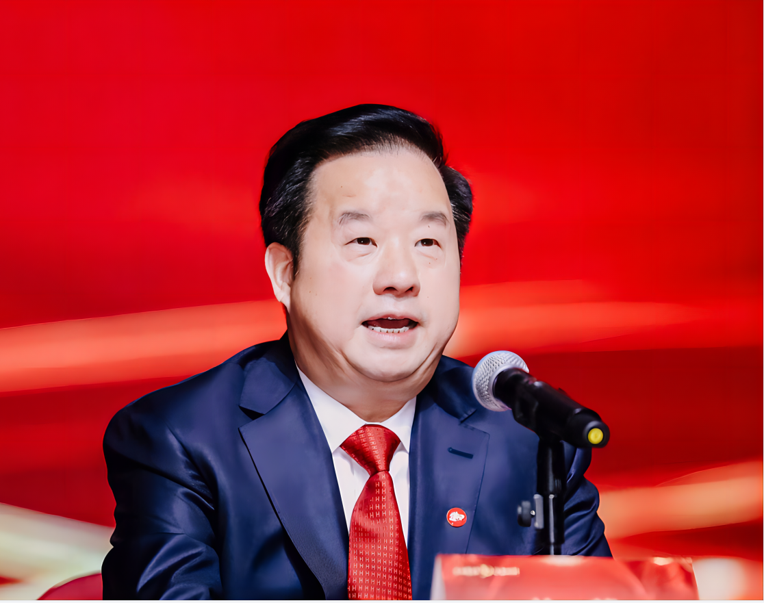 全國(guó)政協(xié)委員、新華聯(lián)集團(tuán)董事局主席傅軍：加大救助受疫情影響嚴(yán)重的行業(yè)與企業(yè)